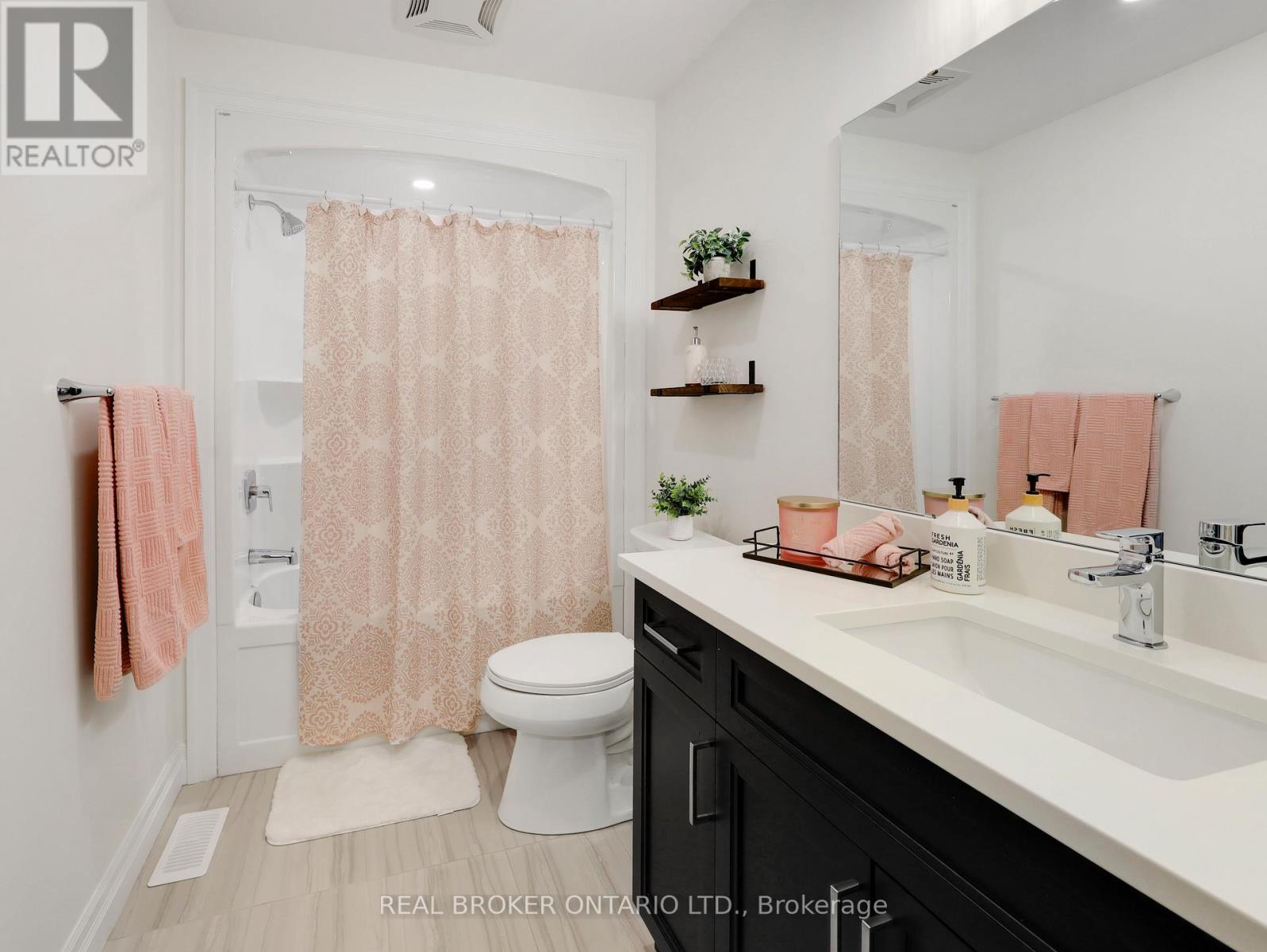 #11 68 CEDAR STREET - Image 22