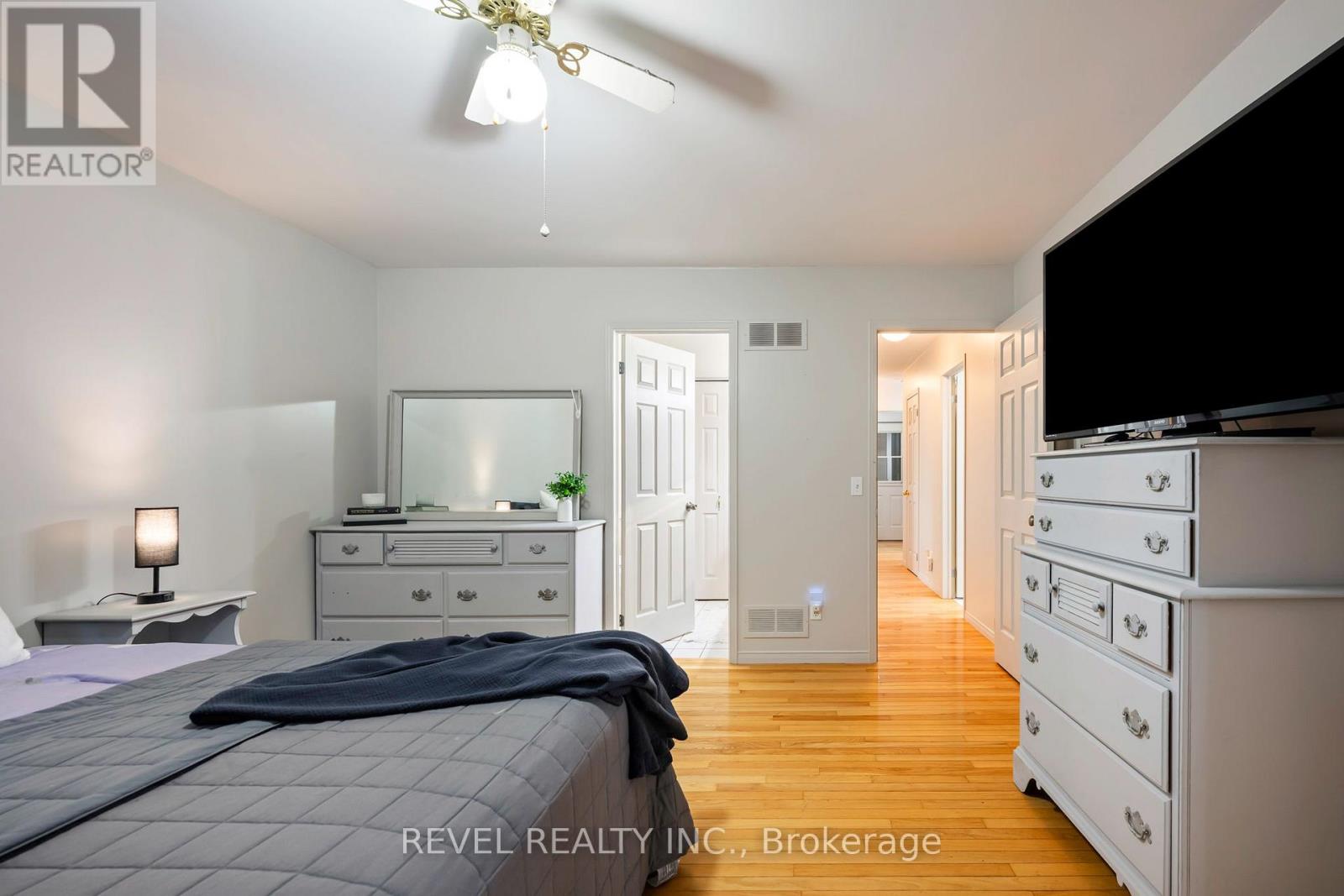 441 GREENWOOD STREET - Image 19