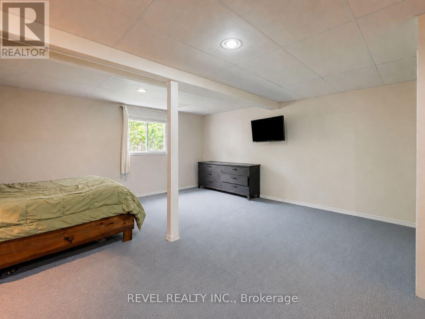 441 GREENWOOD STREET - Image 31