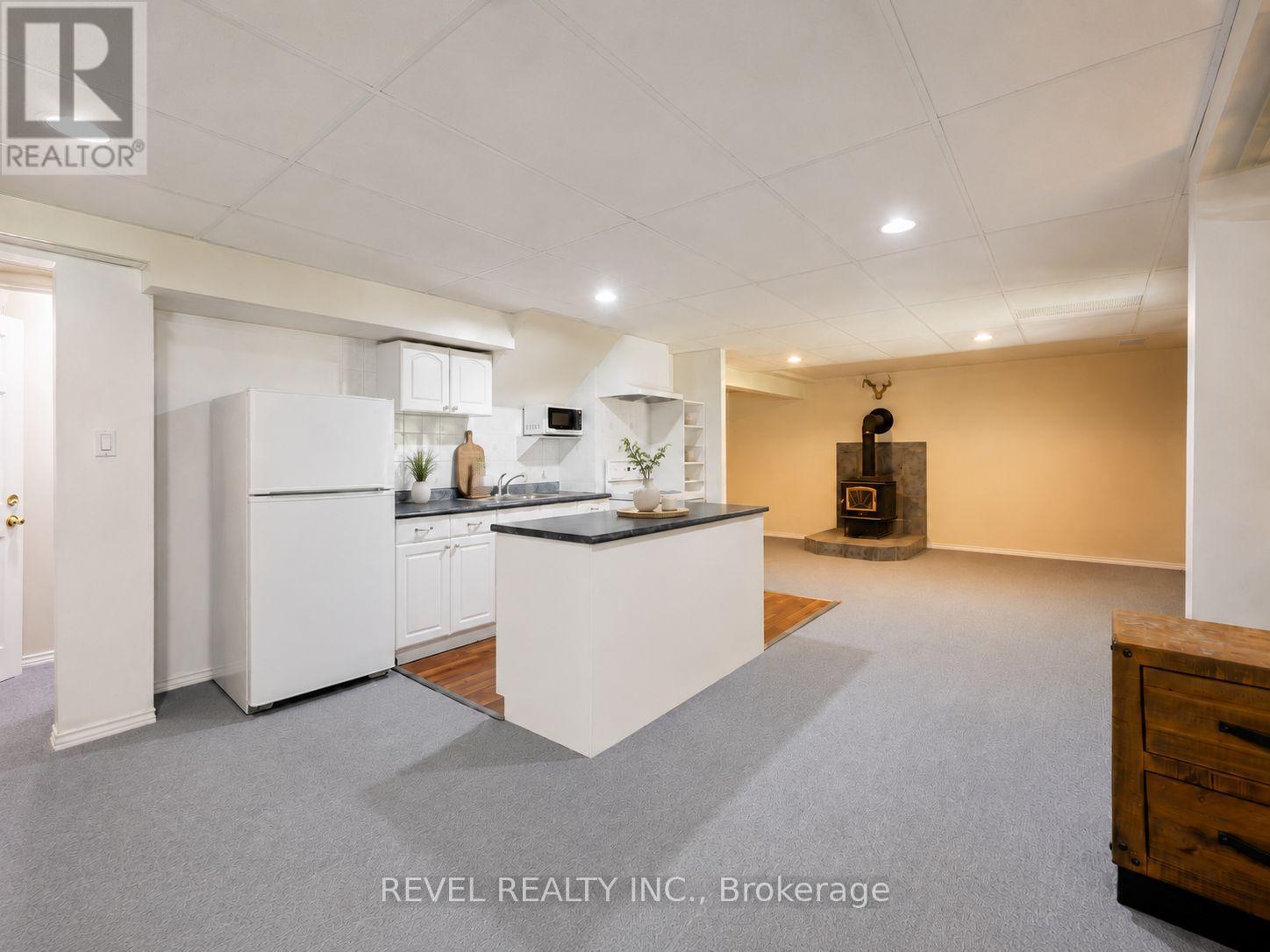 441 GREENWOOD STREET - Image 34