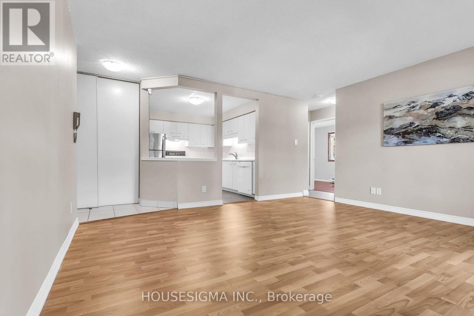 #606 565 GREENFIELD AVENUE - 6
