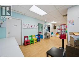 181 Groh Avenue Unit# 104a, Cambridge, ON N3C1Y8 Photo 9