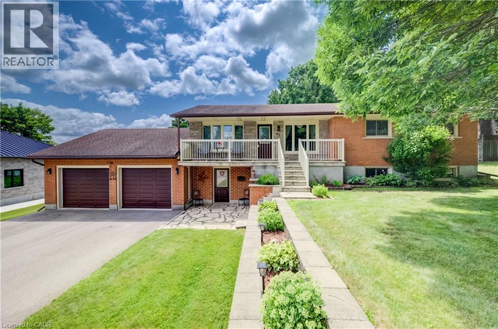 67 CASSELHOLME Crescent - 1