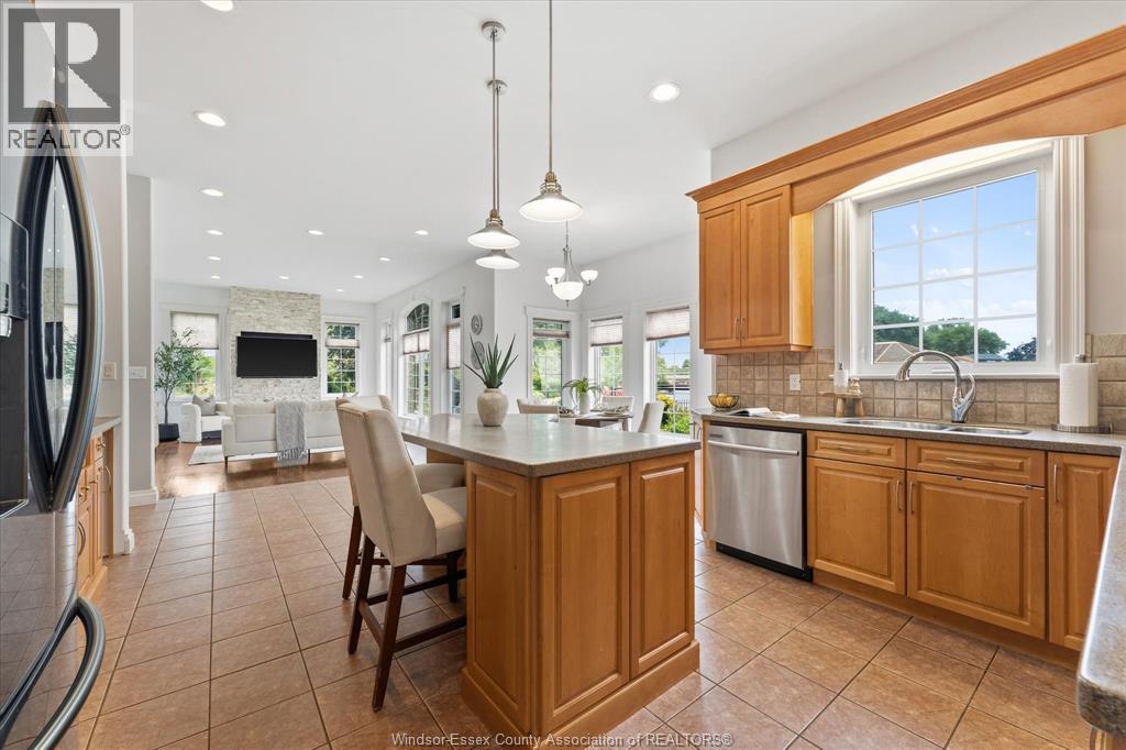 476 Mei Lin CRESCENT - 13