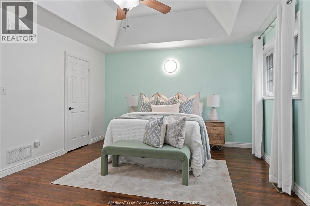 476 Mei Lin CRESCENT - Image 23