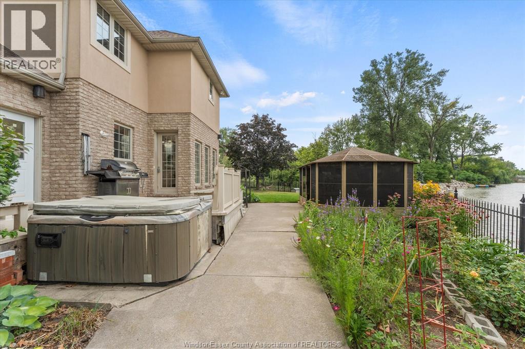476 Mei Lin CRESCENT - Image 36