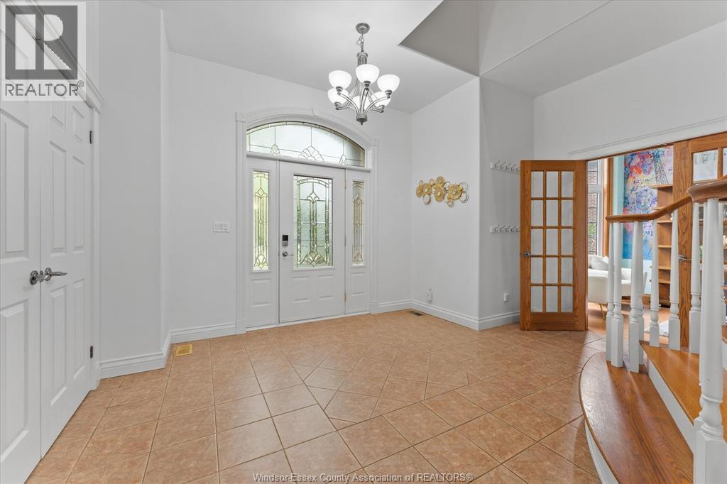 476 Mei Lin CRESCENT - Image 4