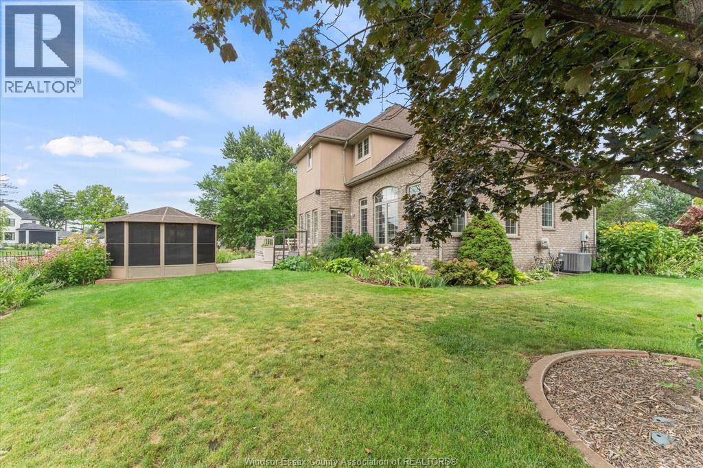 476 Mei Lin CRESCENT - Image 41