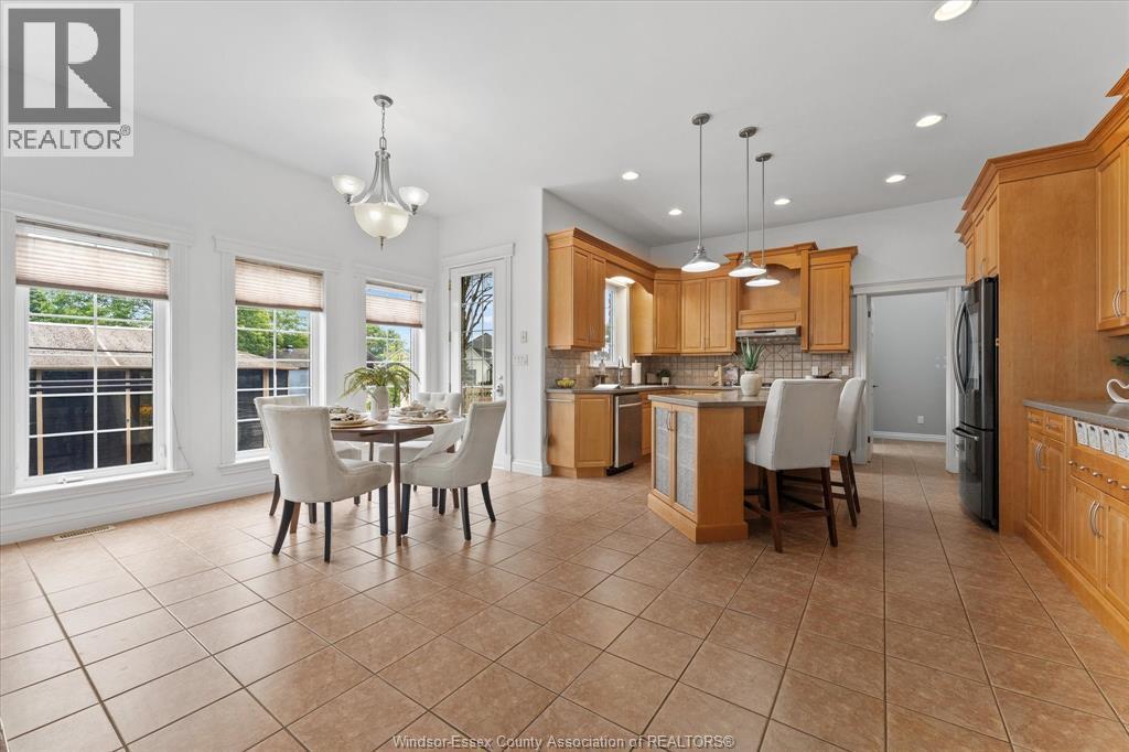 476 Mei Lin CRESCENT - 6