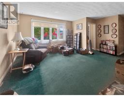 25 Wilsonville Avenue thumbnail 12