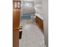25 Wilsonville Avenue thumbnail 24