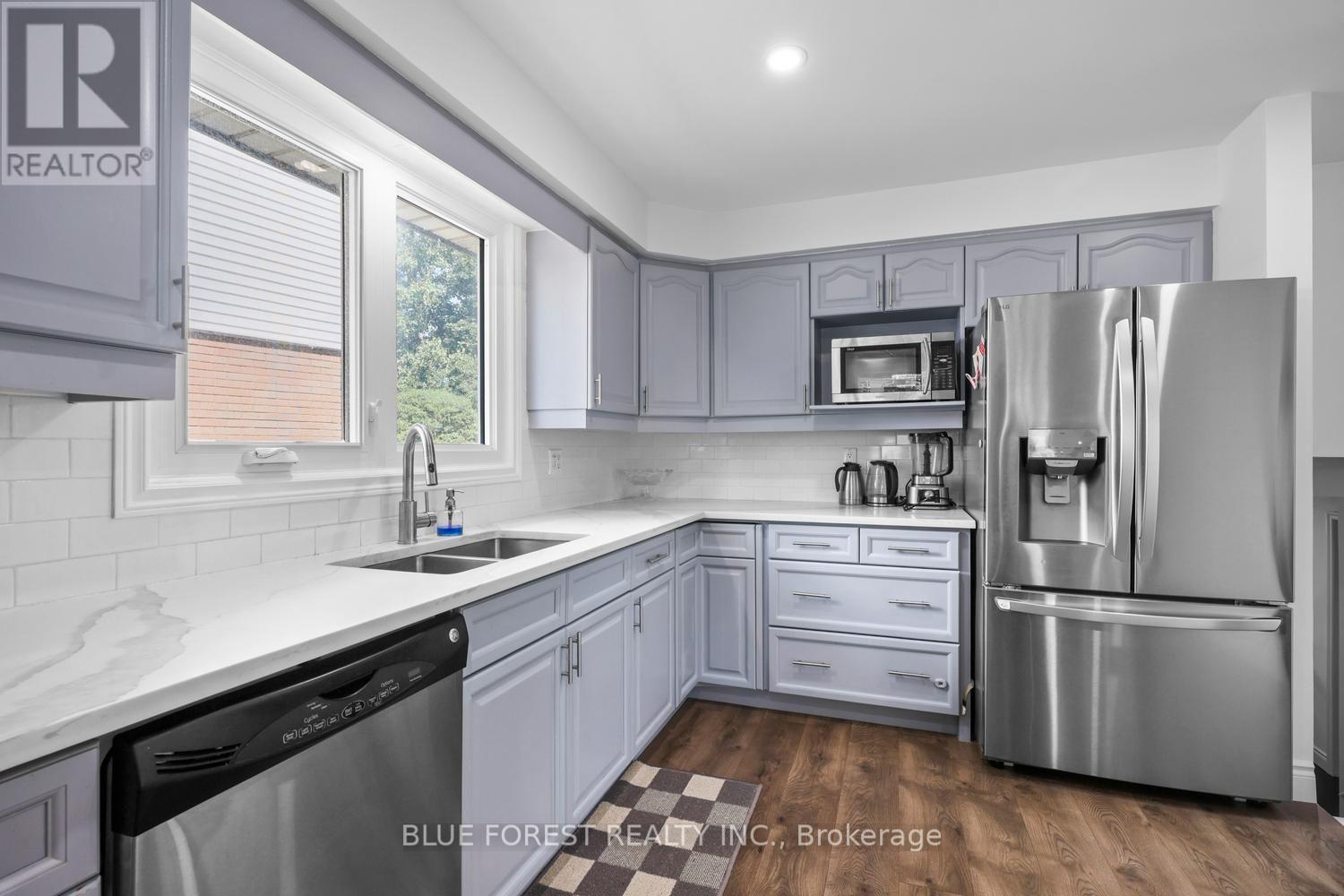 55 ARCHER CRESCENT - 14