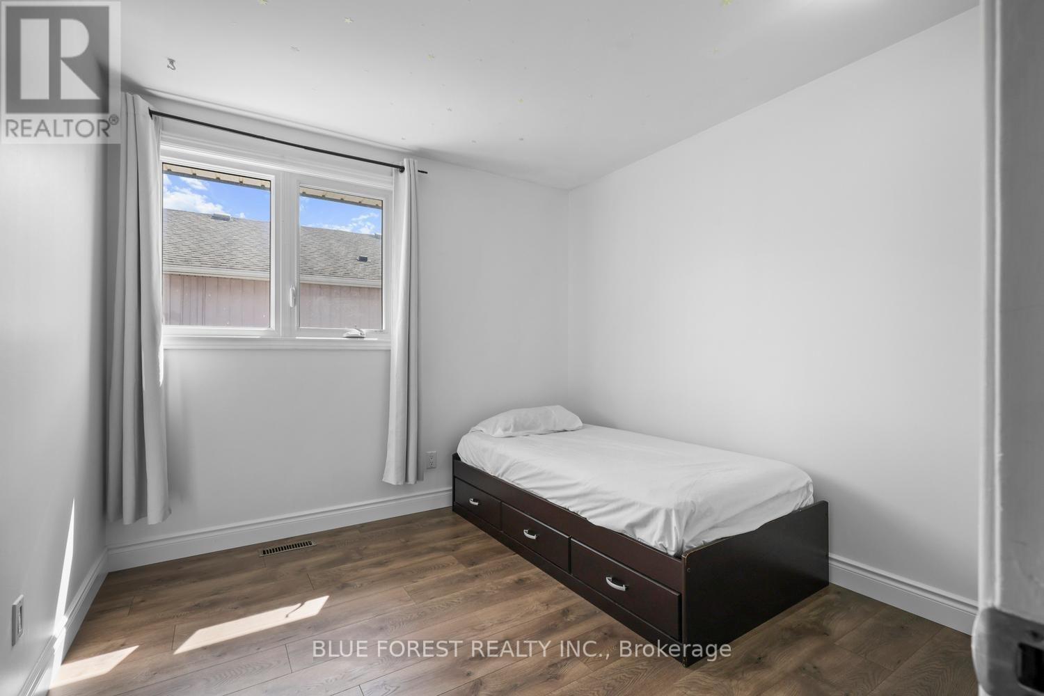 55 ARCHER CRESCENT - 19