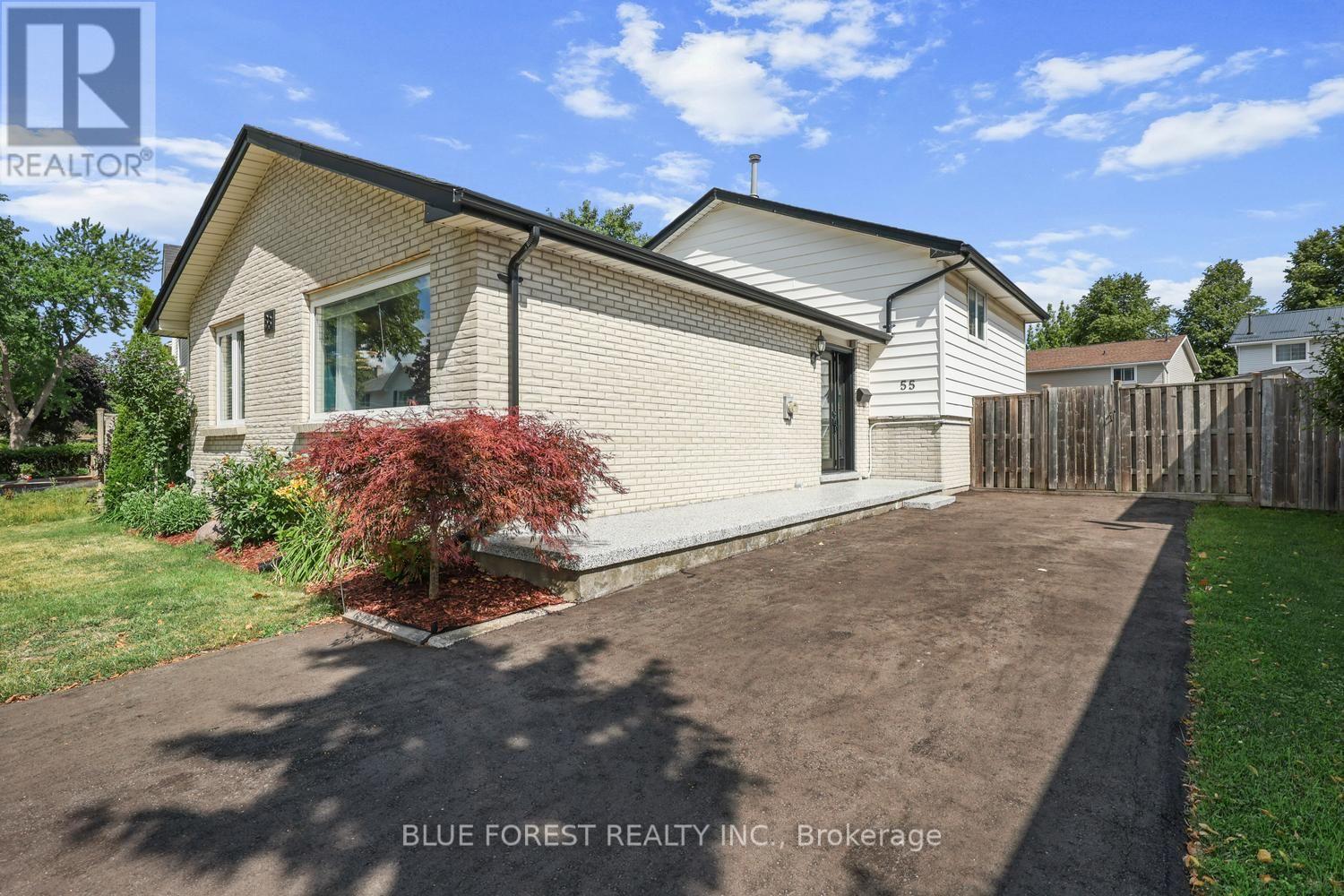 55 ARCHER CRESCENT - Image 3