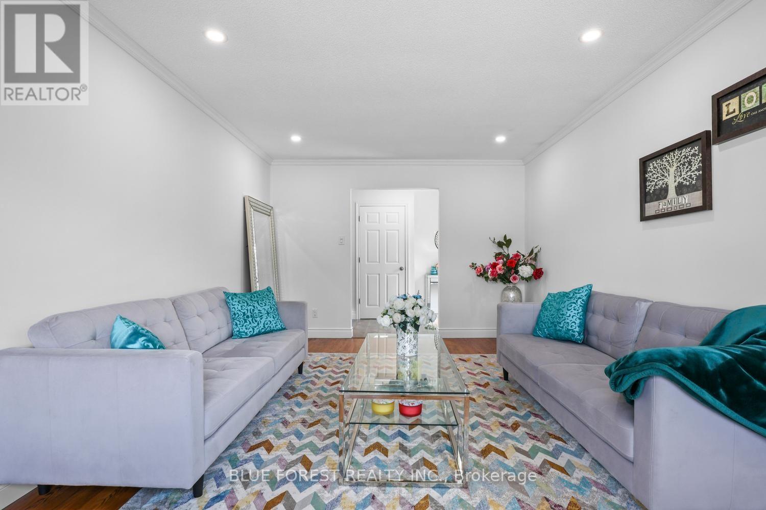 55 ARCHER CRESCENT - 8