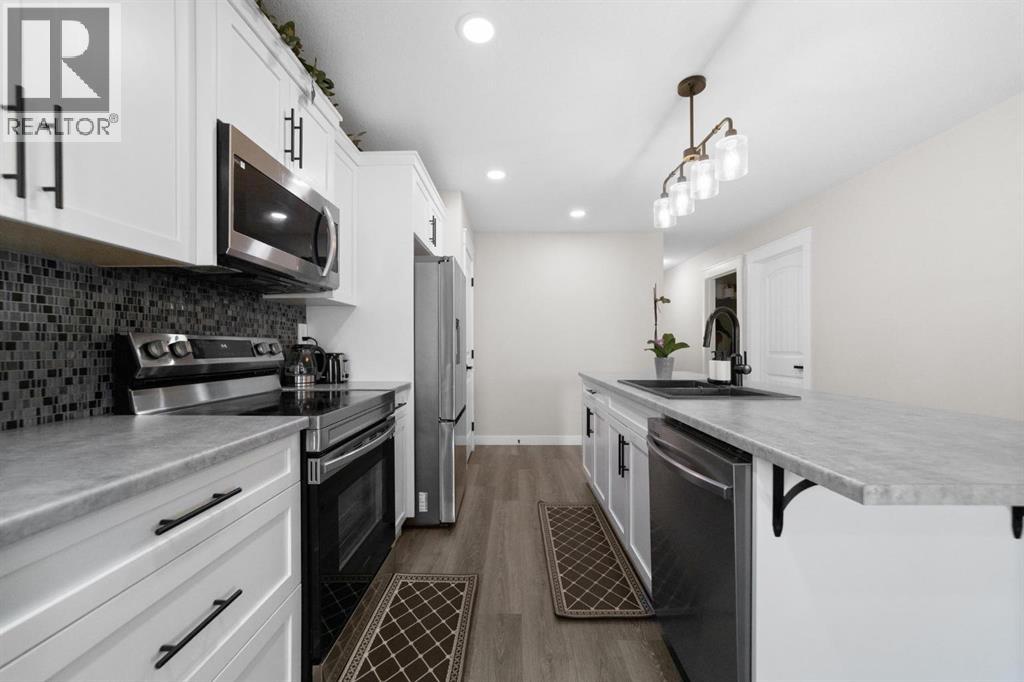 4408B 73 Street - Image 9