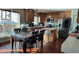4pc Bathroom - 153 10 Avenue, Drumheller, AB T0J0Y6 Photo 6
