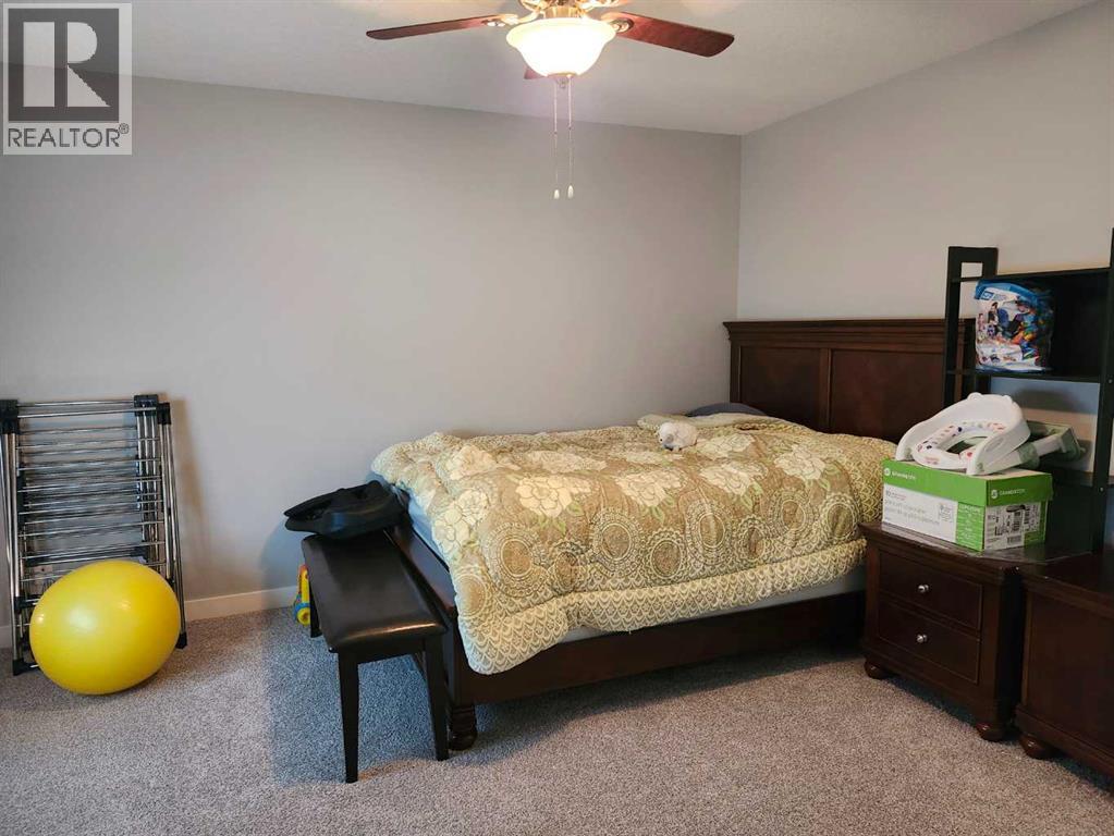 153 10 Avenue - Photo 14