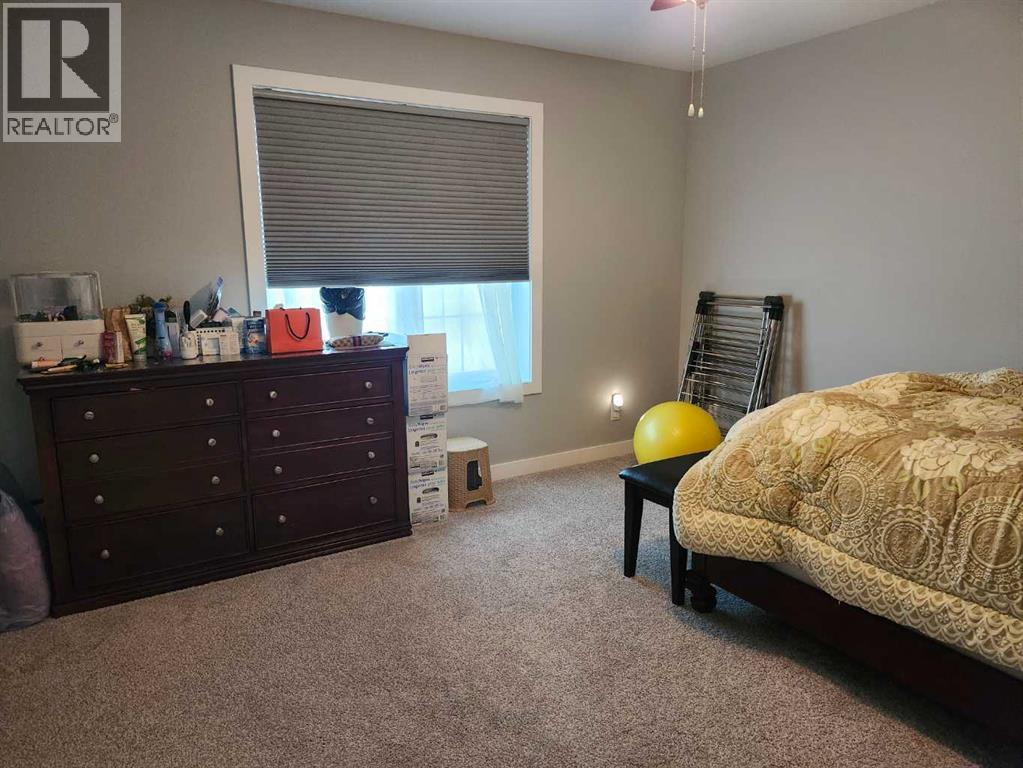 153 10 Avenue - Photo 15