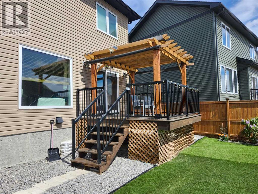 153 10 Avenue - Photo 20
