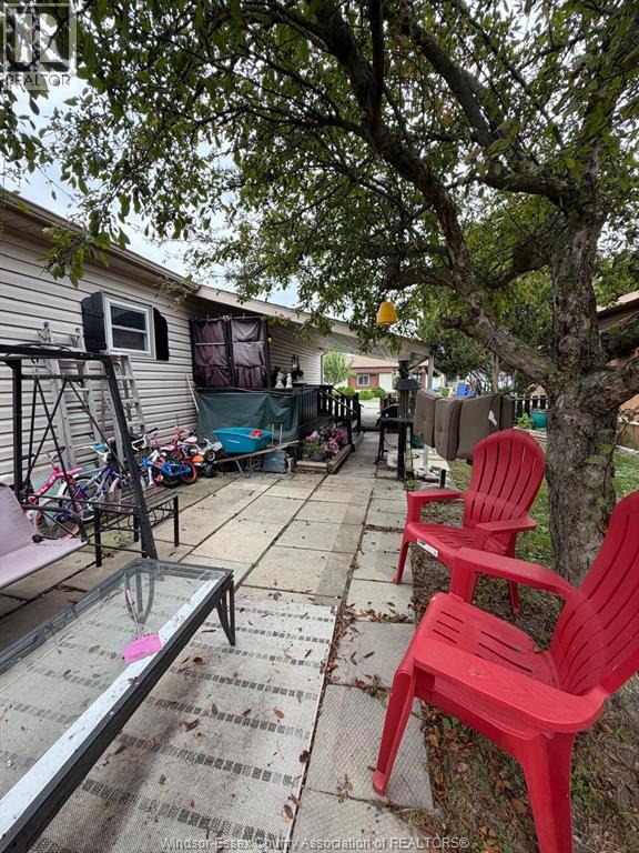 80 SUNCREST DRIVE - 10