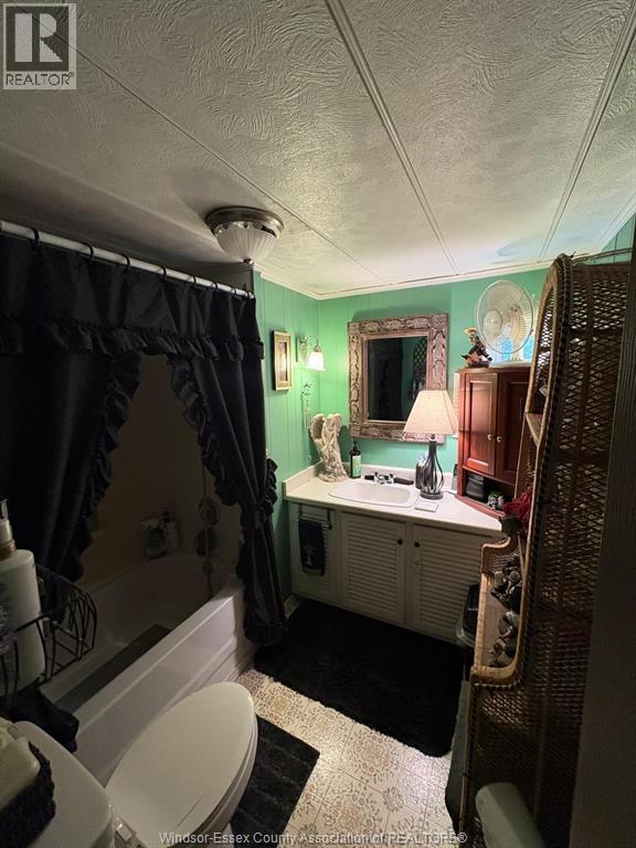 80 SUNCREST DRIVE - 15