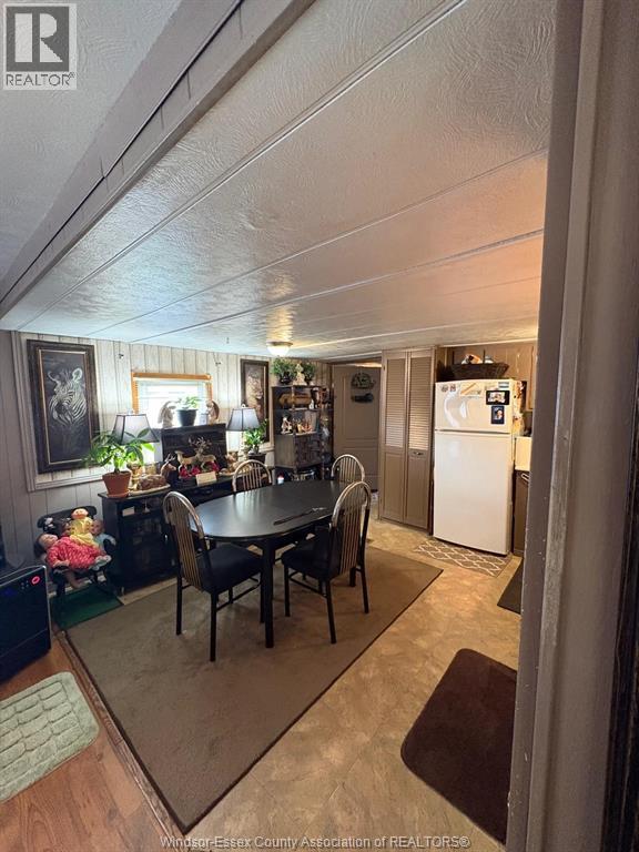 80 SUNCREST DRIVE - 31