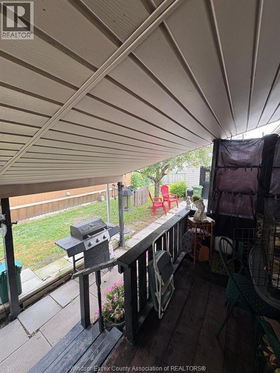 80 SUNCREST DRIVE - 38