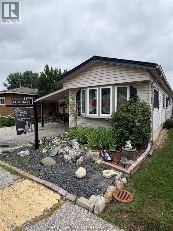 80 SUNCREST DRIVE - 4
