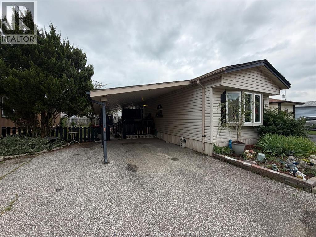 80 SUNCREST DRIVE - 40