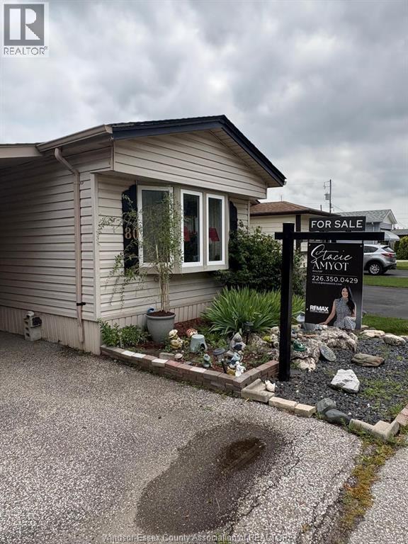 80 SUNCREST DRIVE - 5