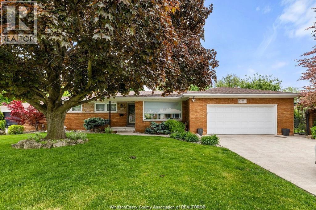 1670 CAMPBELL AVENUE - 1