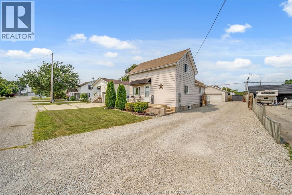 518 ARQUETTE AVENUE - 2