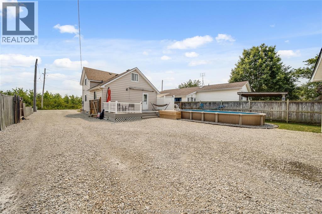 518 ARQUETTE AVENUE - Image 34