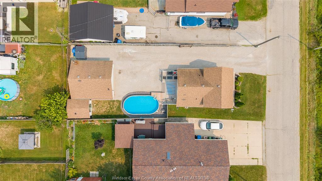 518 ARQUETTE AVENUE - 40