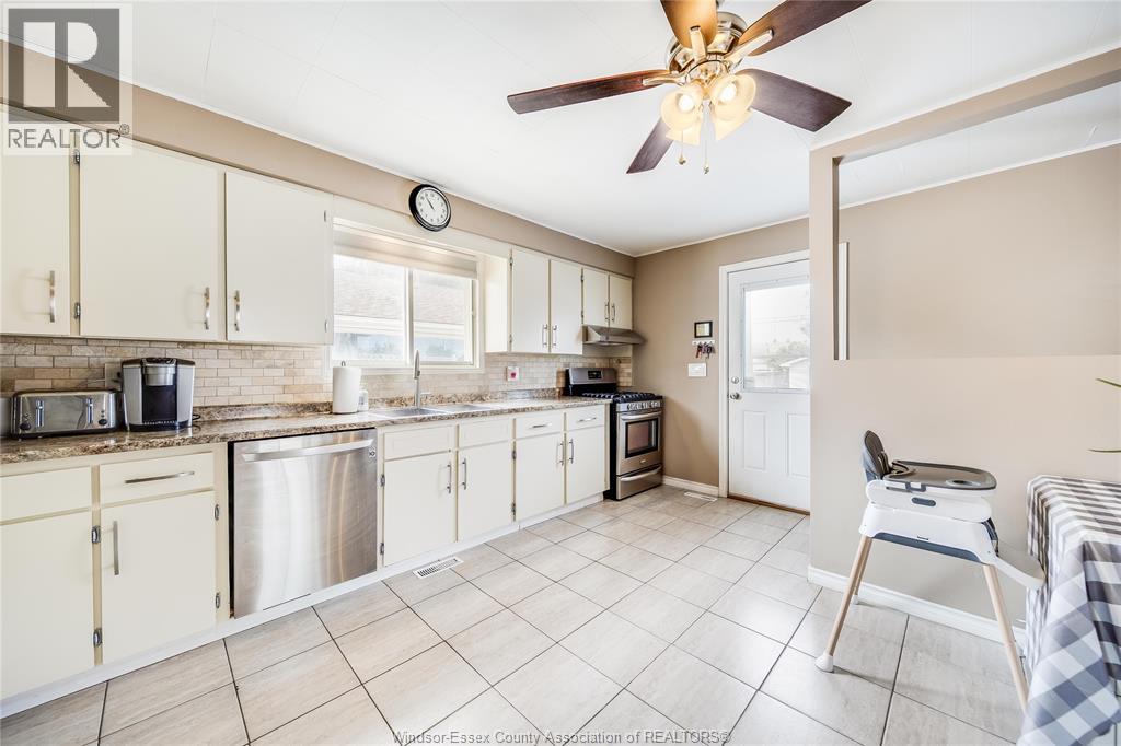 518 ARQUETTE AVENUE - Image 8