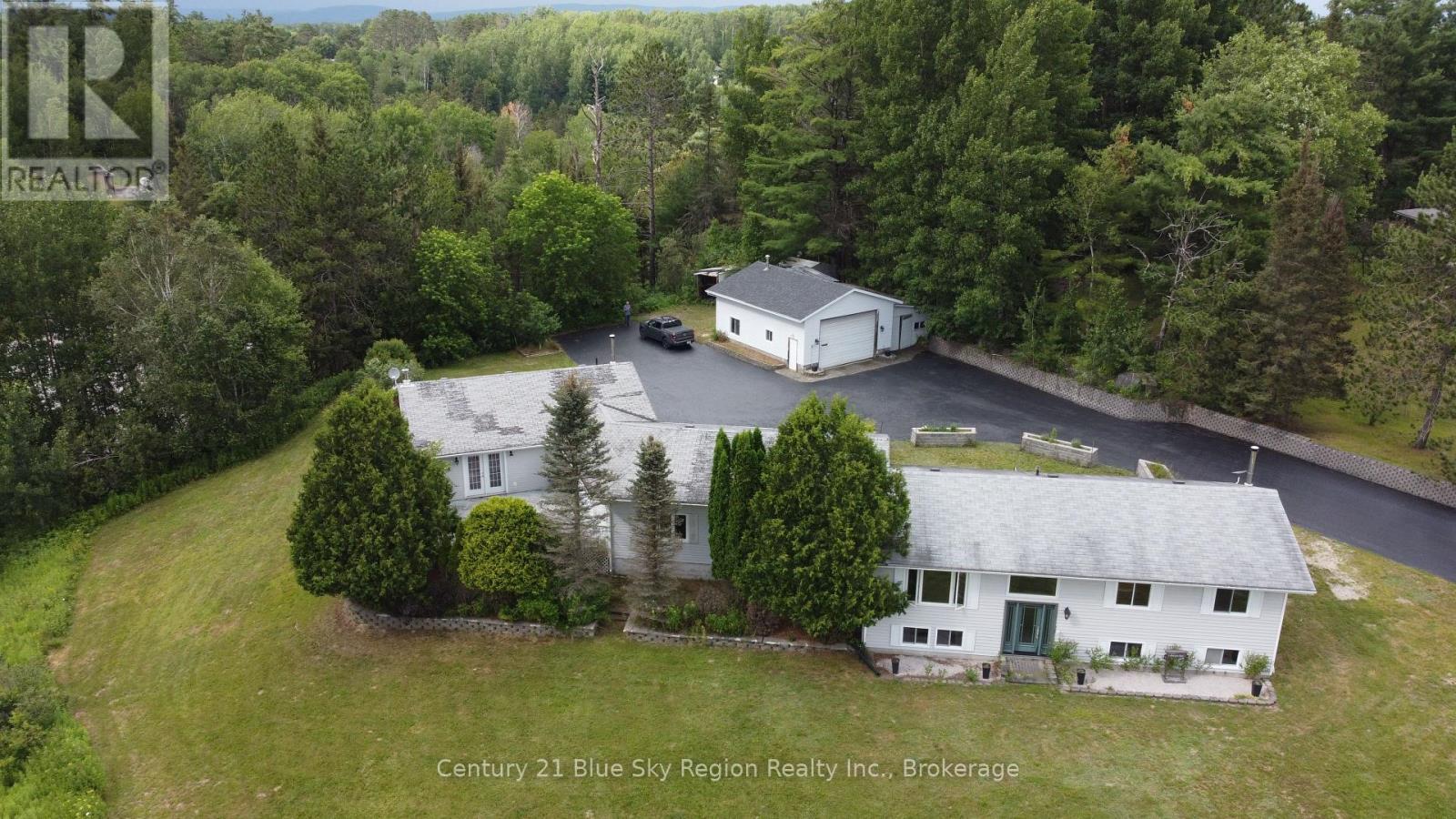 25 MEADOW DRIVE - 1