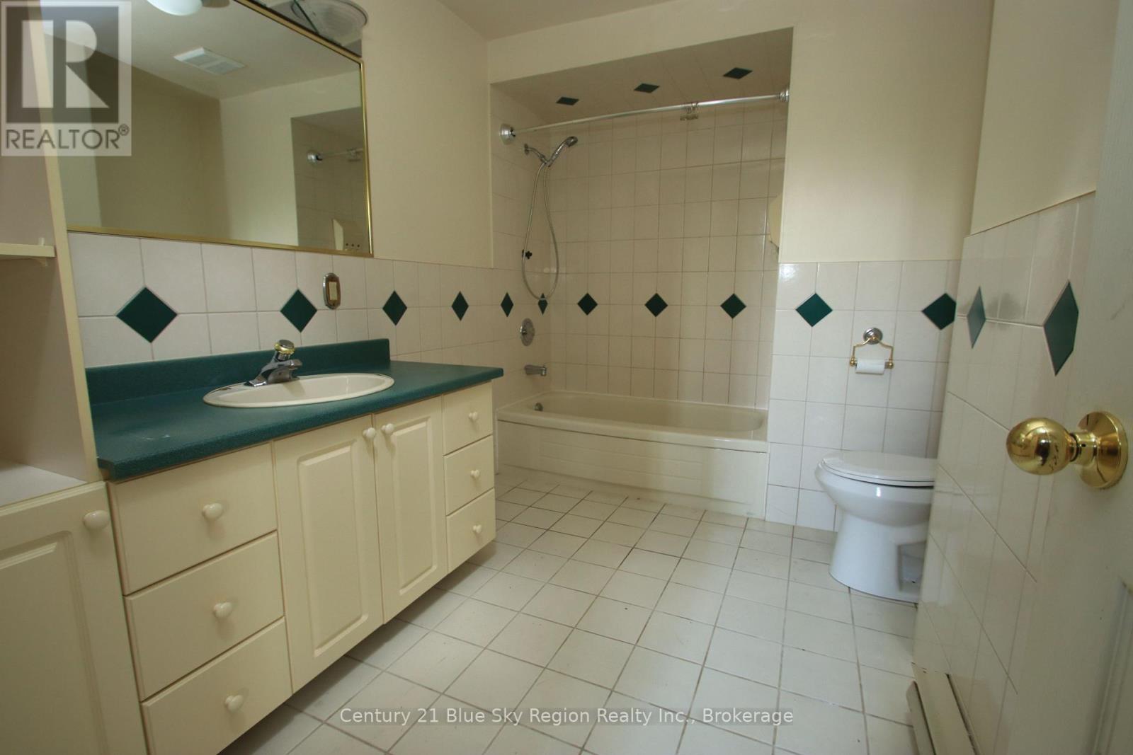25 MEADOW DRIVE - Image 14