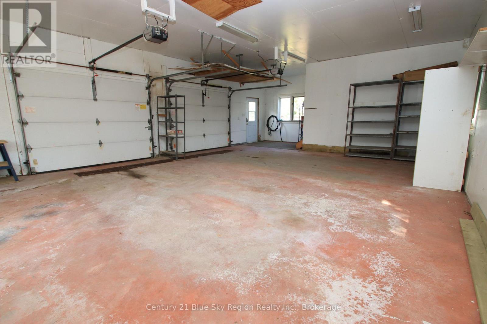 25 MEADOW DRIVE - Image 18