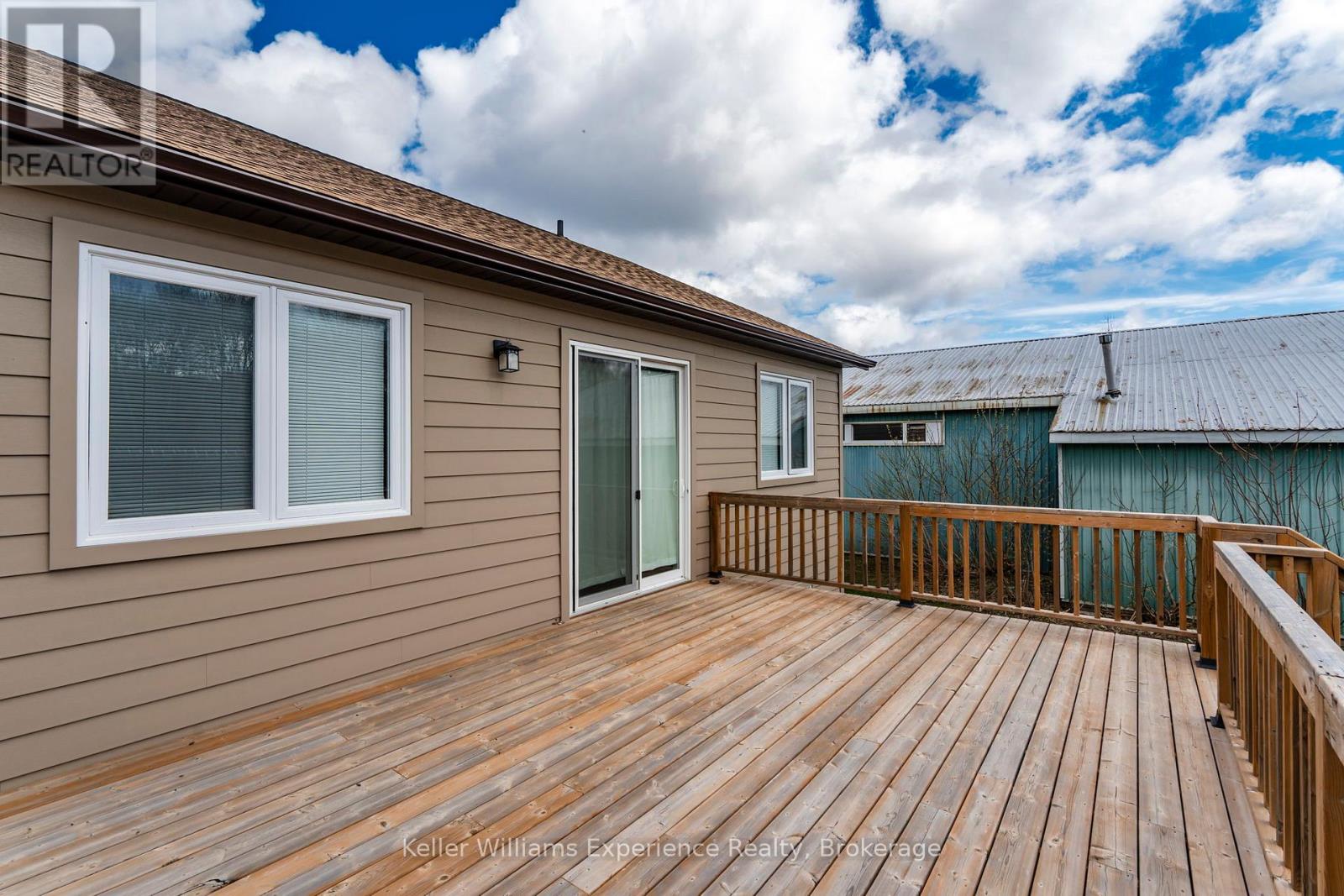 175 ELIZABETH STREET - 18