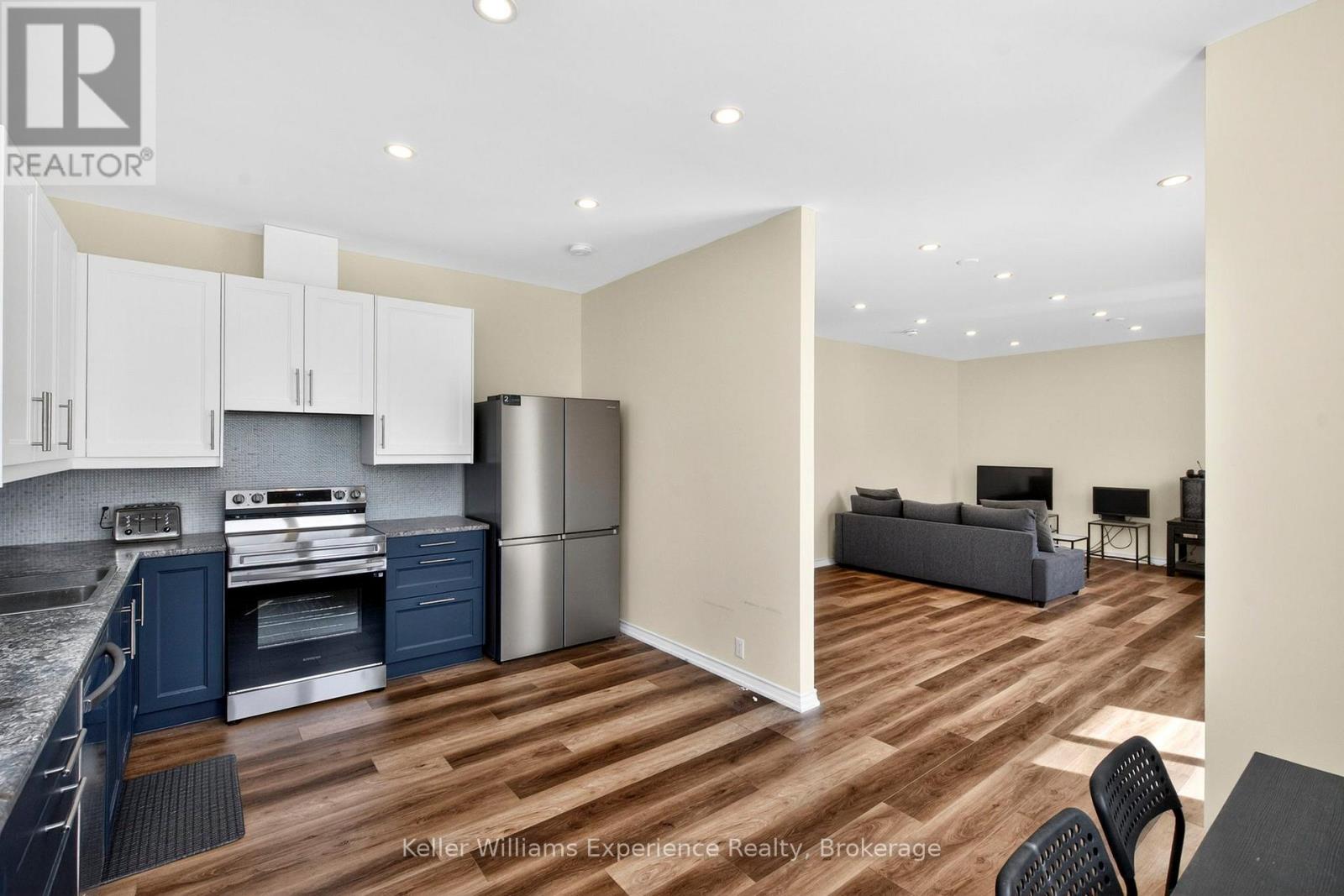 175 ELIZABETH STREET - Image 8