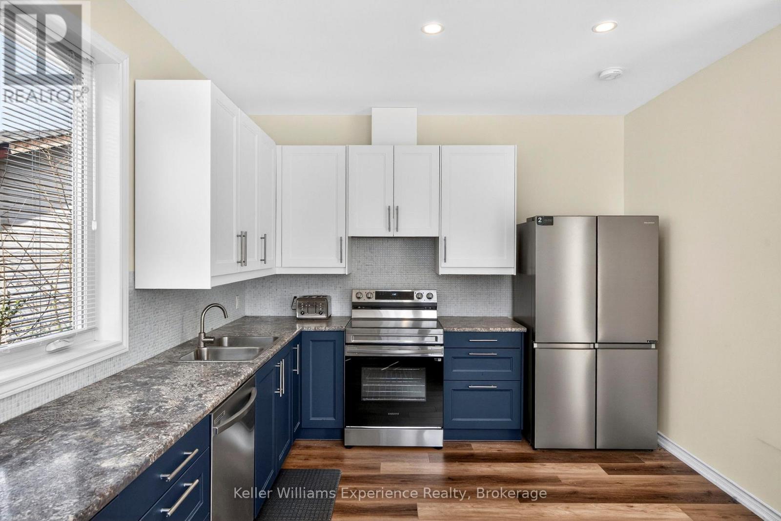 175 ELIZABETH STREET - Image 9