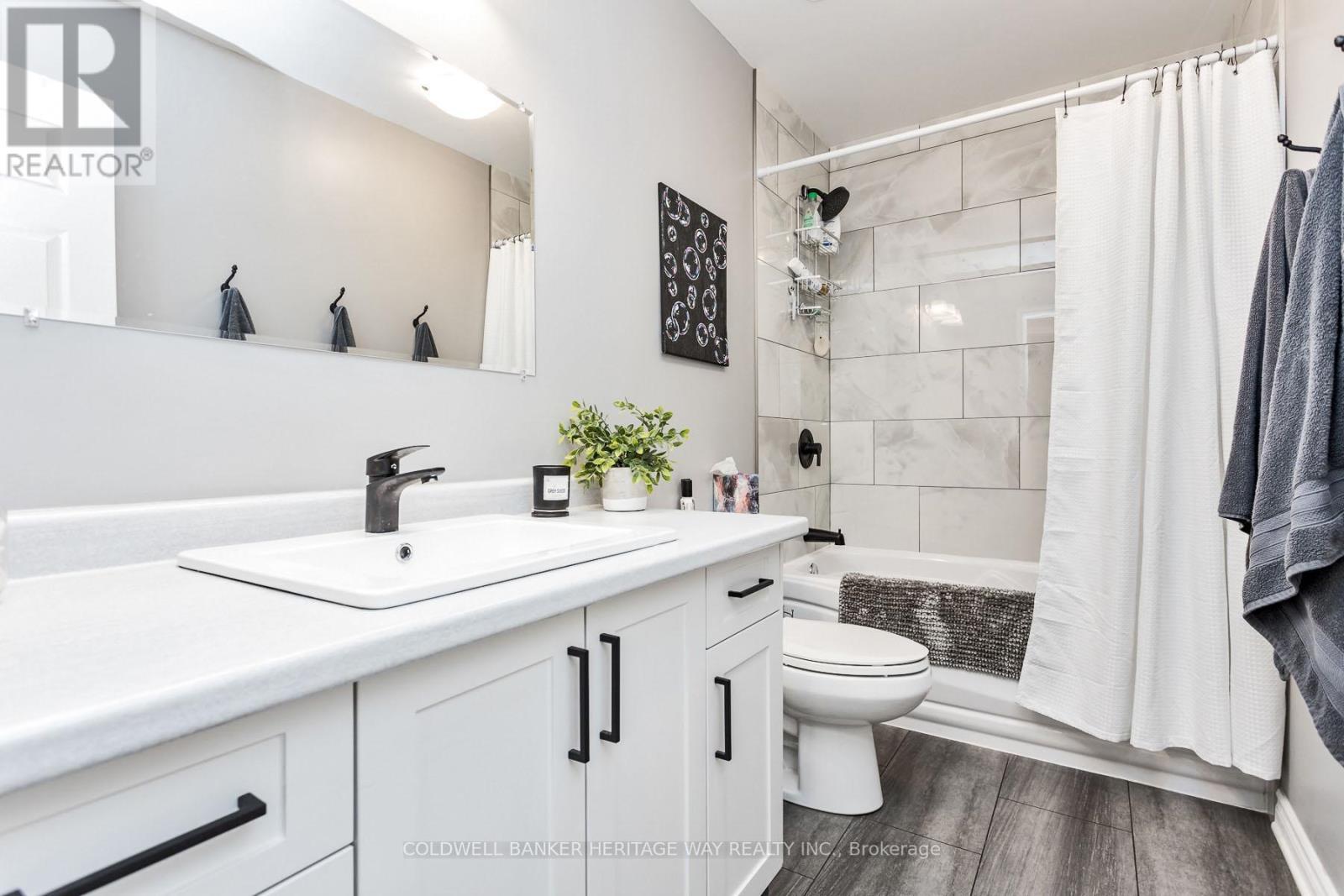 00 MCLACHLIN ROAD - 7