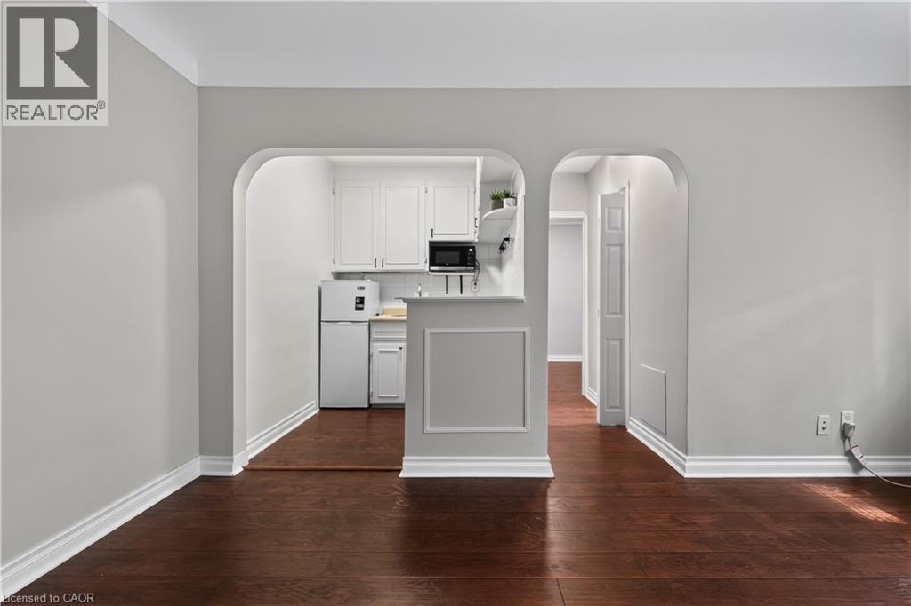 #104 60 ROBINSON Street - 28
