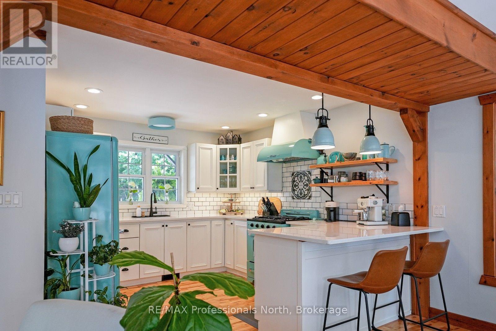 1057 SUBURBAN COURT - Image 17