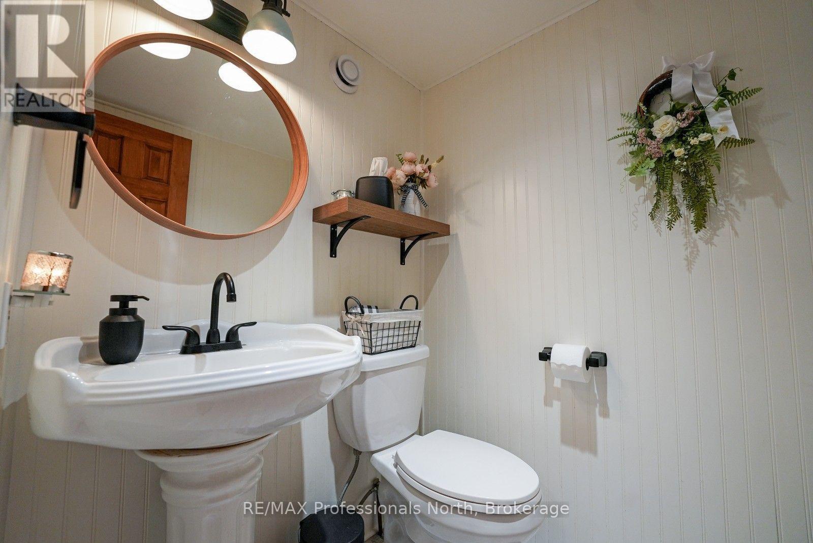 1057 SUBURBAN COURT - Image 24