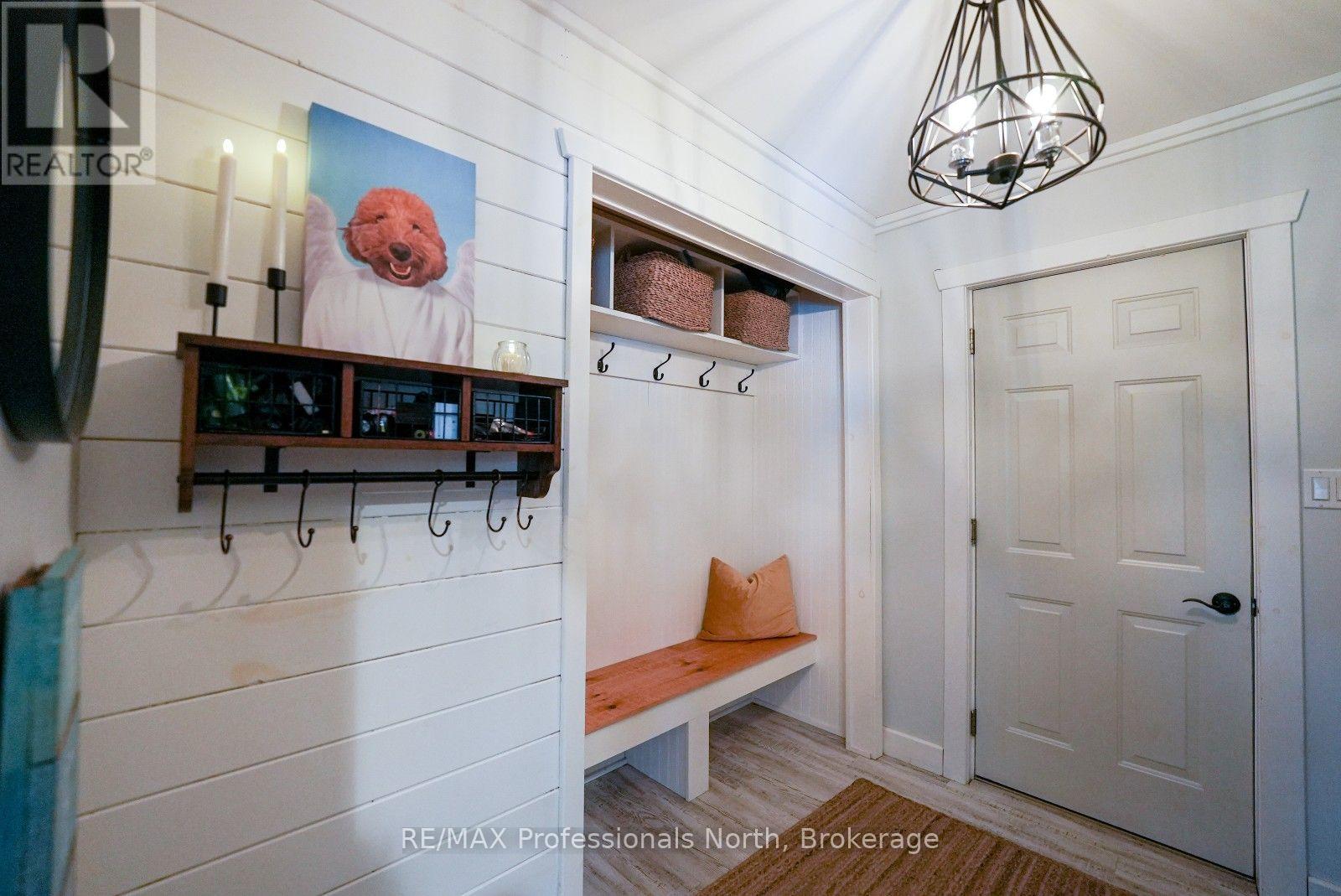 1057 SUBURBAN COURT - Image 25