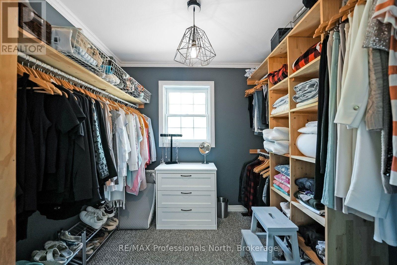 1057 SUBURBAN COURT - Image 30