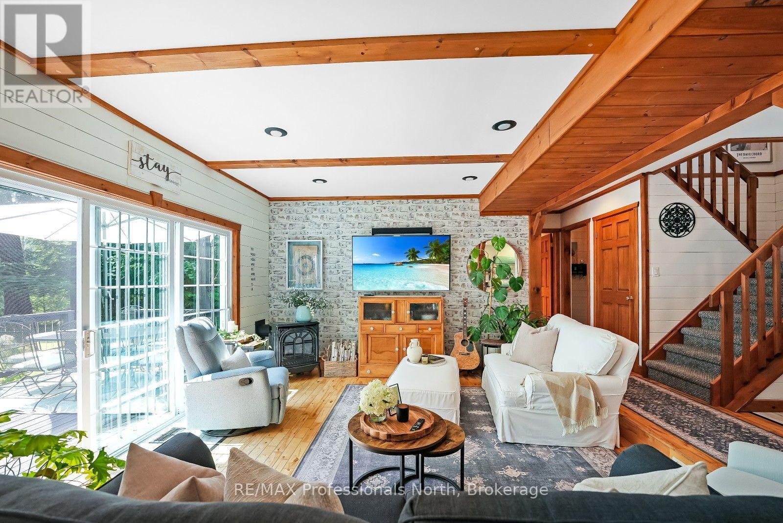 1057 SUBURBAN COURT - Image 8