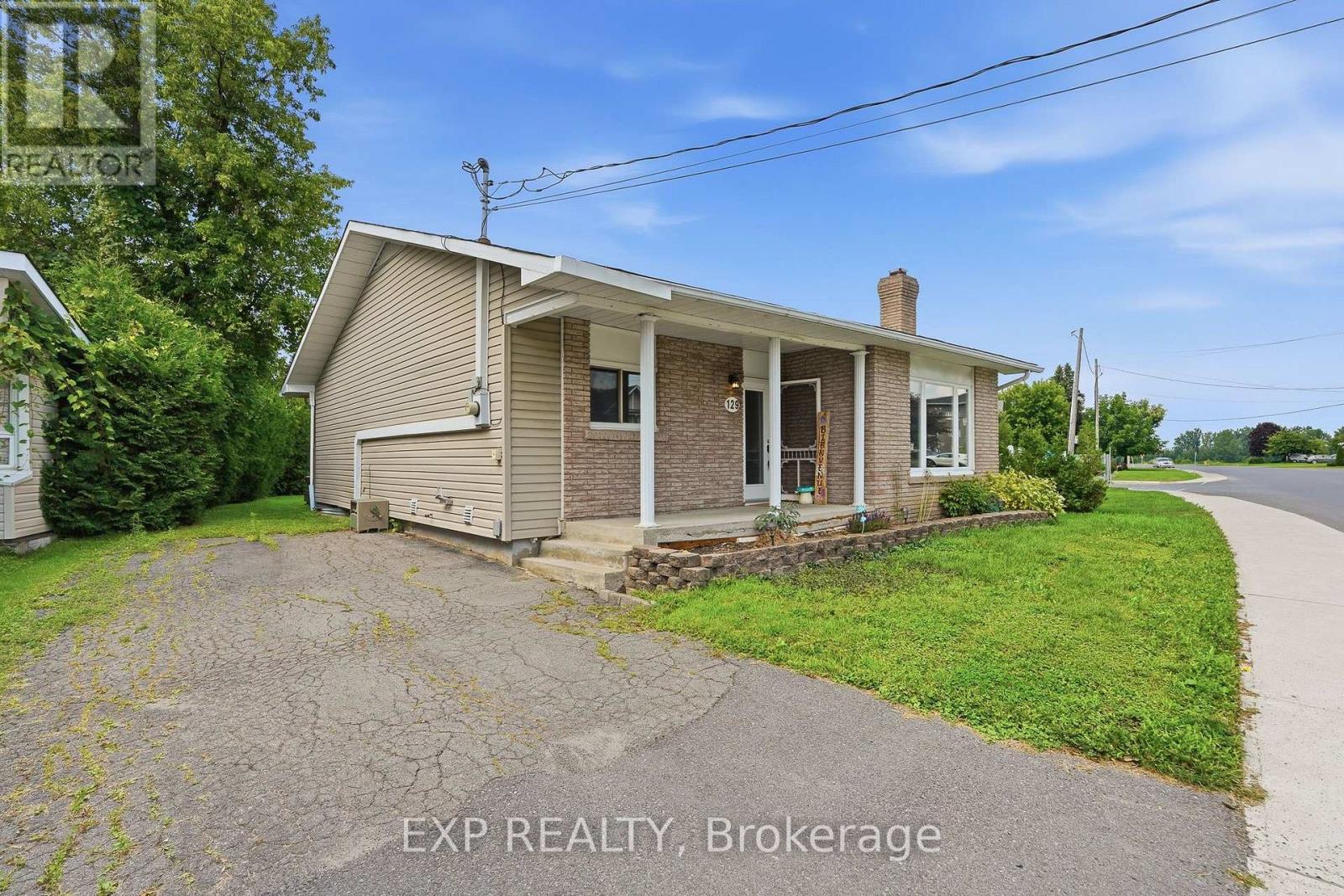 129 LAURIER STREET - 2